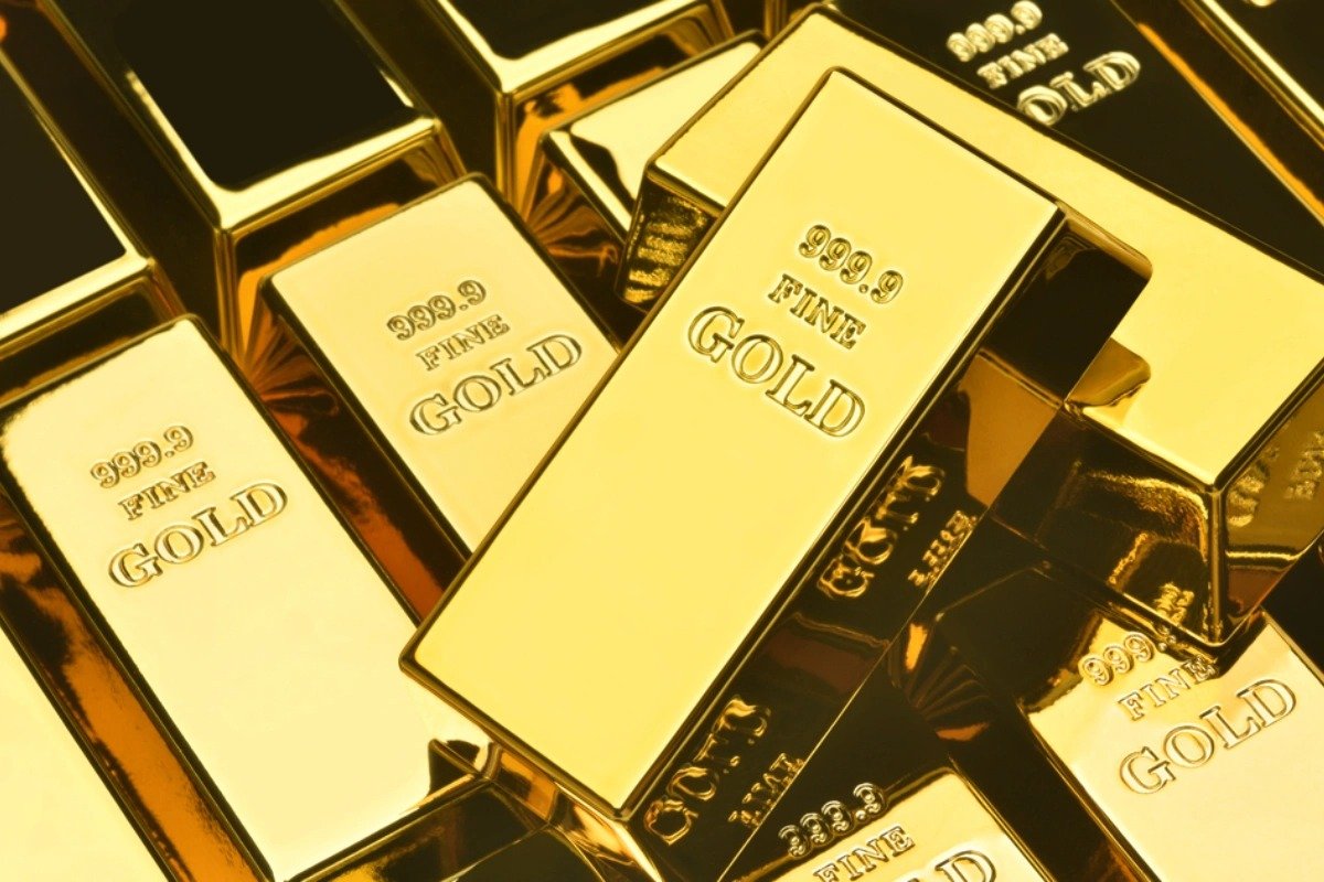 Qızıl bahalaşamaqda davam edir.